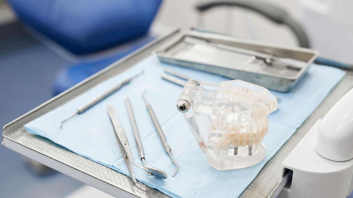 Cirugía e Implantología